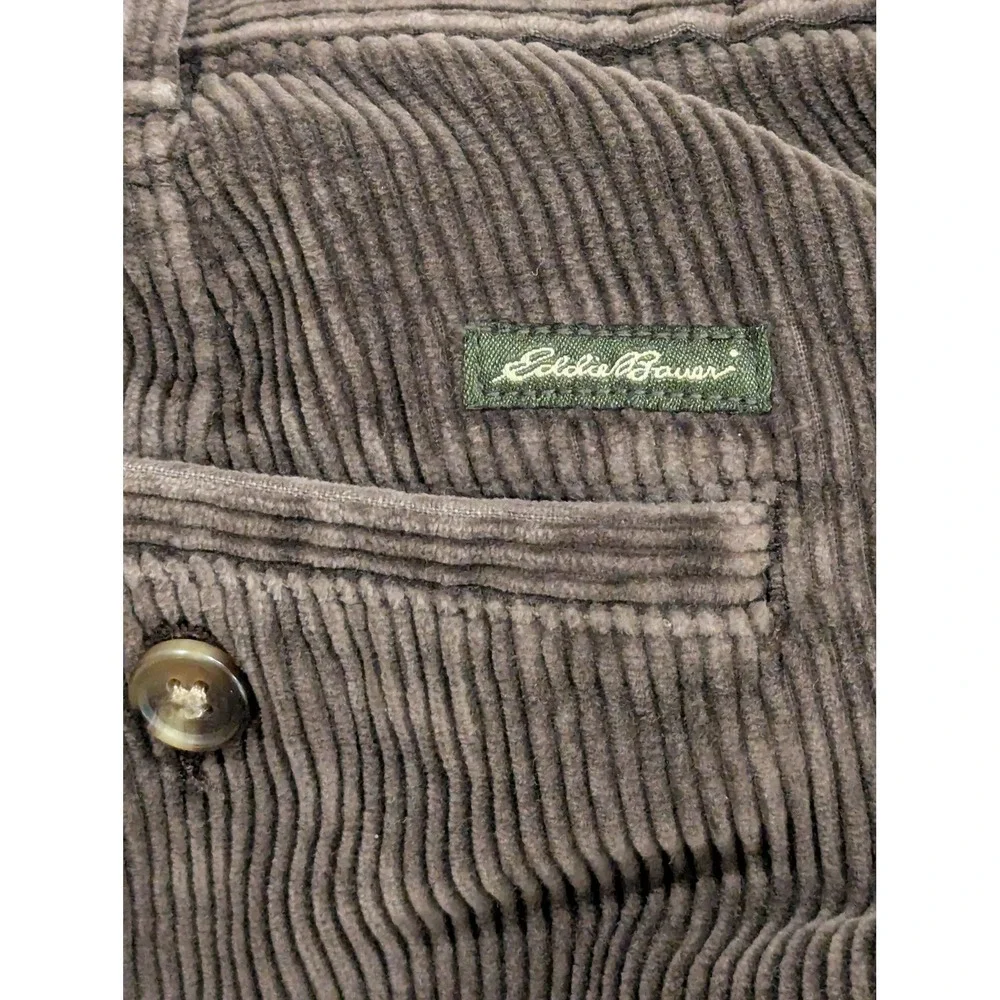 Eddie Bauer style profile